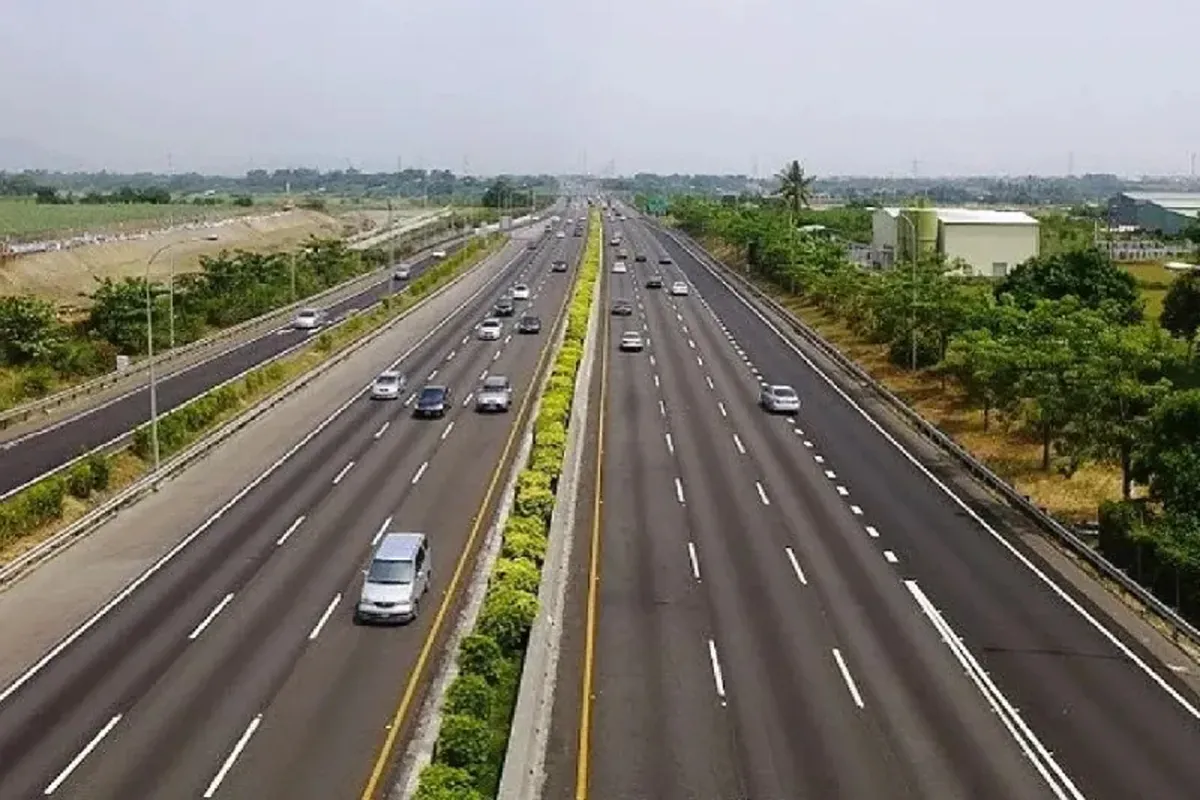 Ban Lifted On Land Deals For Rs 19 Billion Jhabua Highway