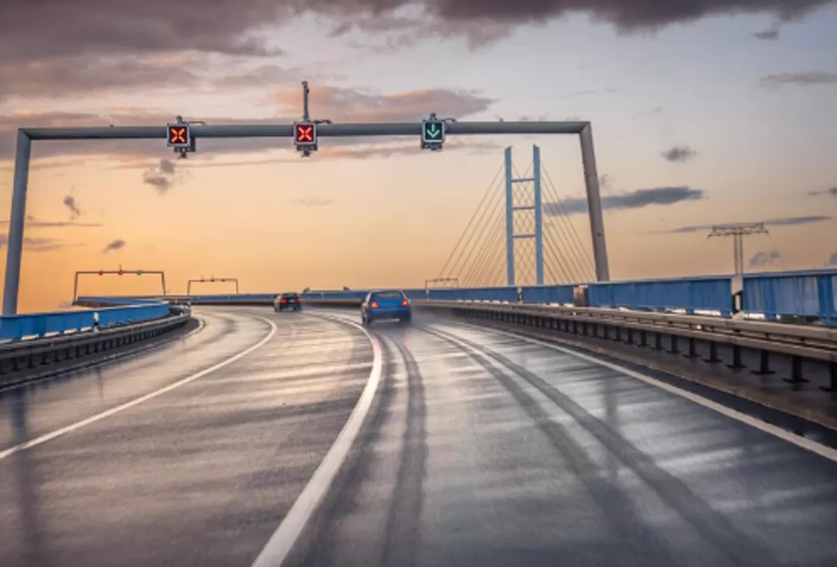 Maharashtra Plans Expressway to Link Vadhvan Port with Samruddhi Mahamarg