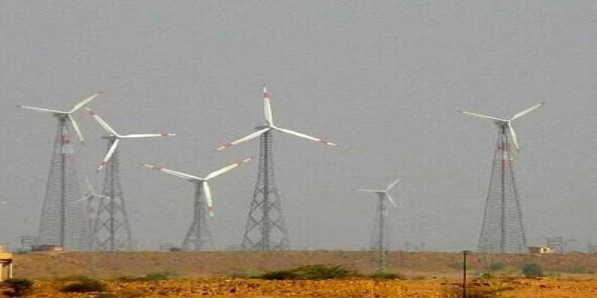 World's largest hybrid power plant by Adani Green