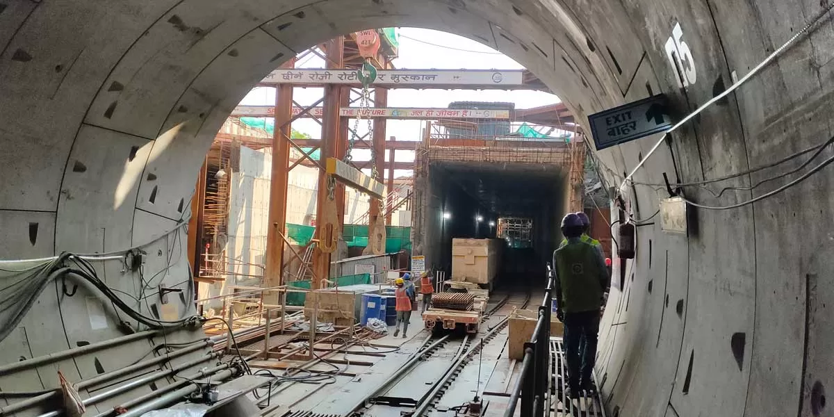 Construction of Ghazipur Drain Bridges for Anand Vihar RRTS Station Completed