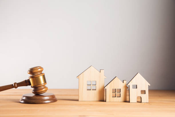Builders cannot ask for maintenance costs from buyers without OC