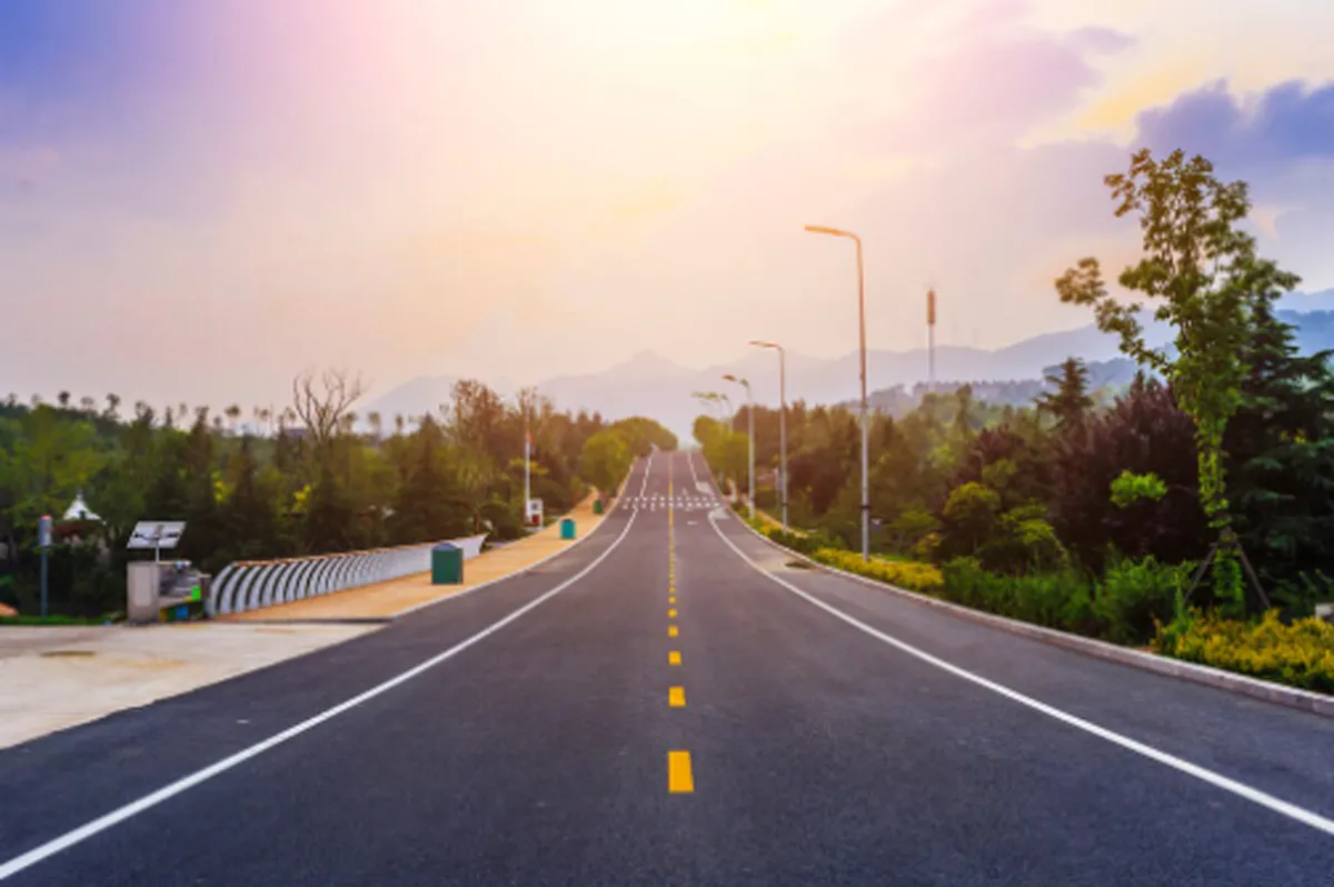 Highway Construction Pace Seen Slowing to 27 Km a Day in FY26