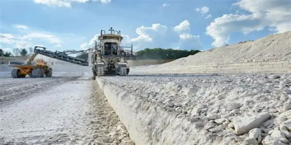 Ministry of Mines Classifies All Limestone as Major Mineral