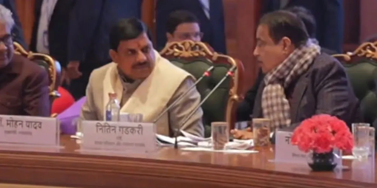 Centre Reviews Rs 292.8bn NH Projects in Madhya Pradesh
