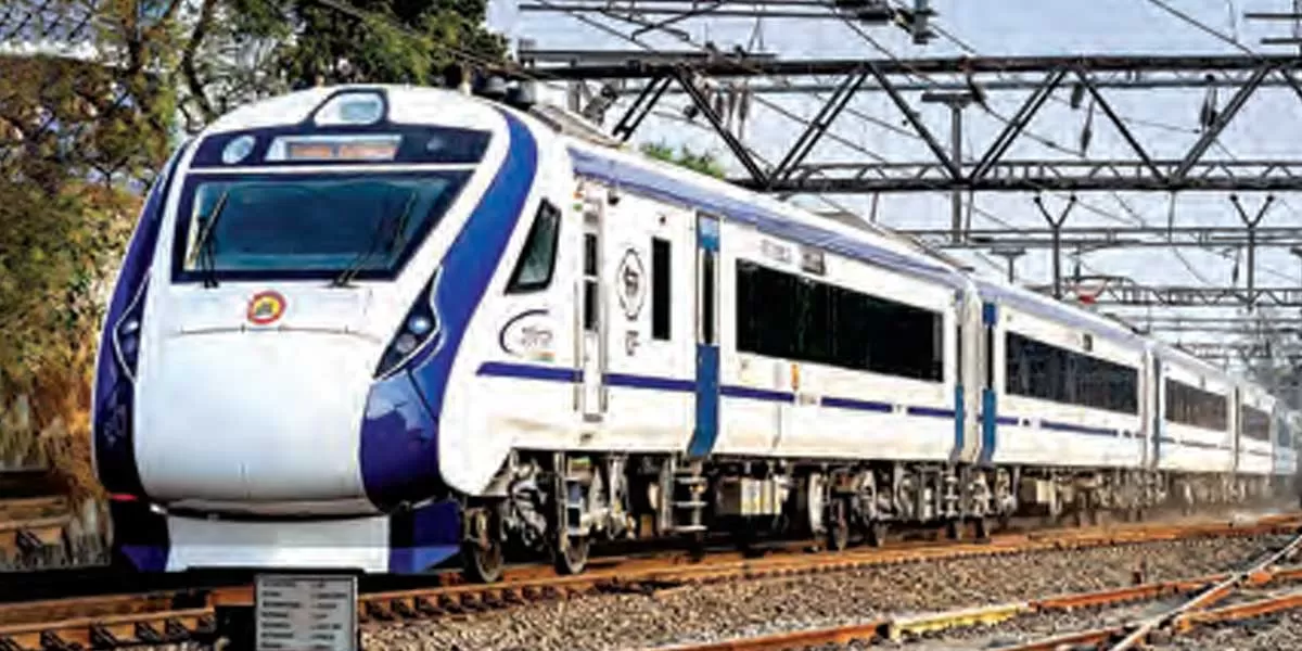 PM Modi flags off second Vande Bharat train between Varanasi, Delhi