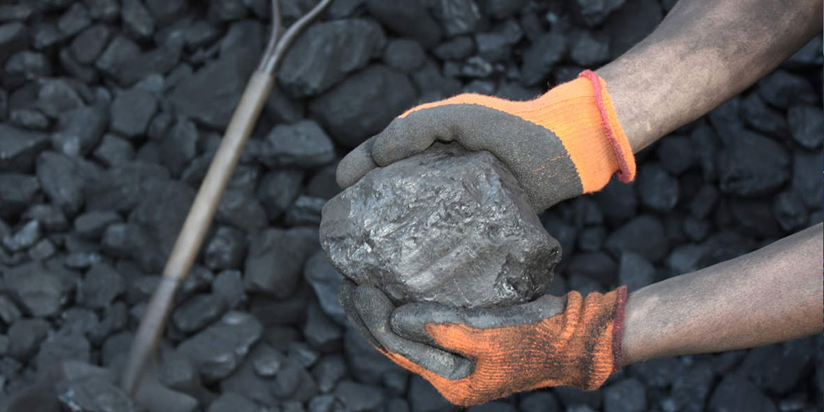 Amid coal shortage, CIL union threatens strike over wages