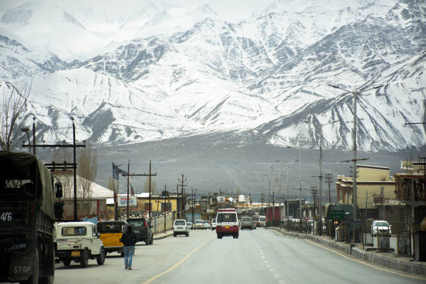 Road projects in Jammu & Kashmir and Ladakh improving travel