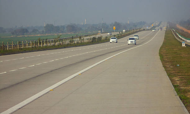 Nitin Gadkari inaugurates Rs 4,160 cr road projects in Uttar Pradesh