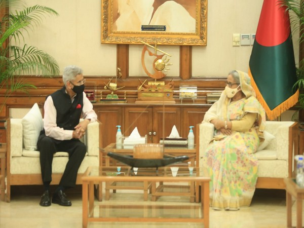Northeast Indian states can use Chittagong port: Bangladesh PM
