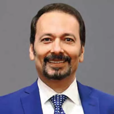 Realty races ahead of roads