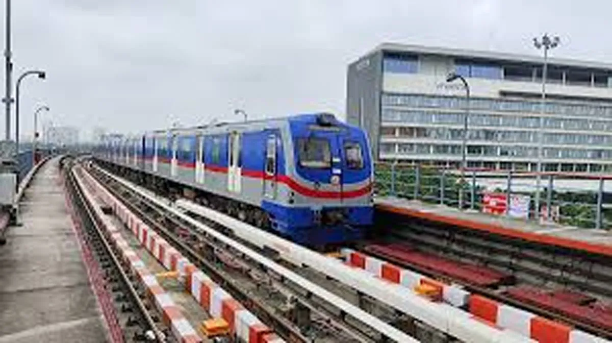 Centre Flags Delays in Kolkata Metro Expansion Projects