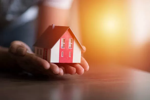 HC upholds firm deadline for slum housing project