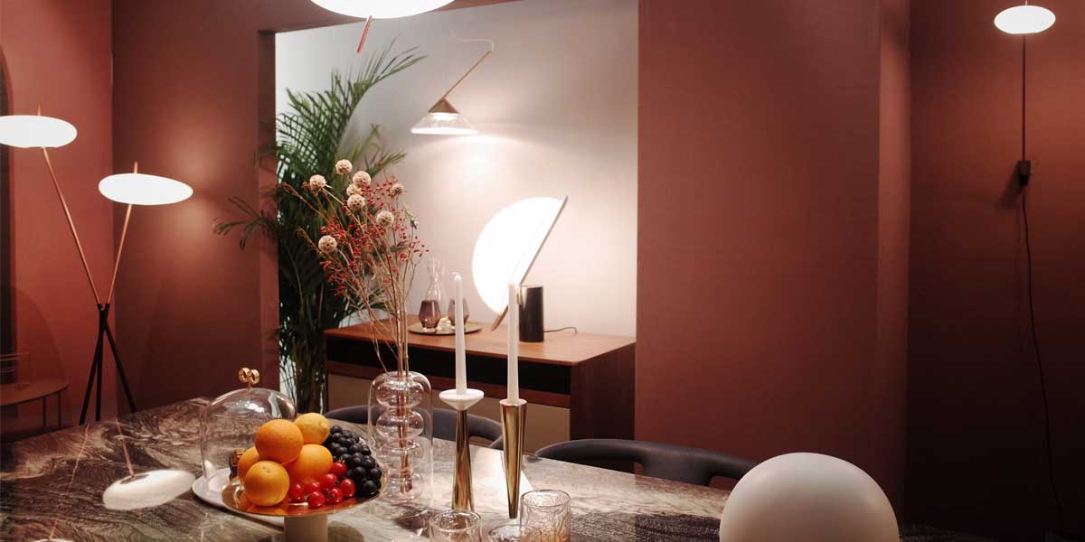 Play of lights in home interiors