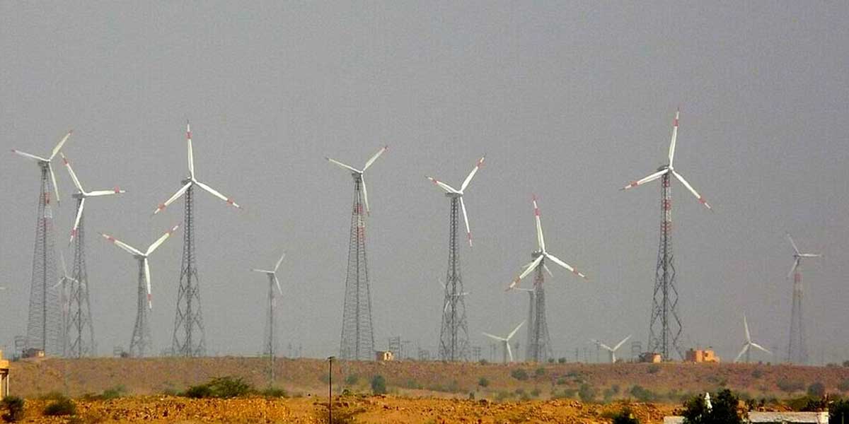World's largest hybrid power plant by Adani Green