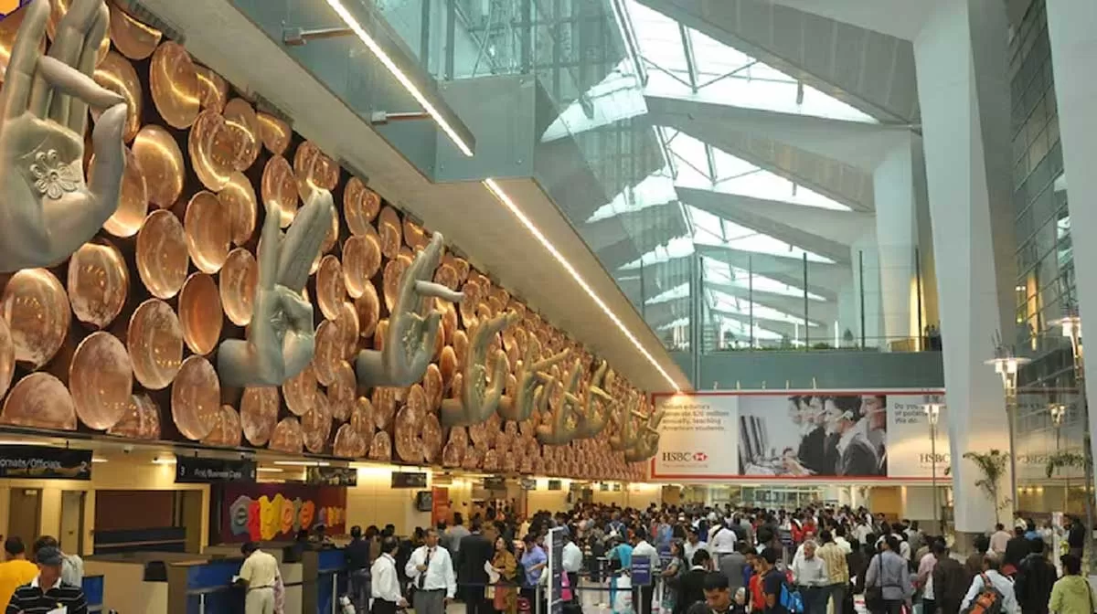 GMR Airports Plans Rs 40–60 Billion Debt Refinance
