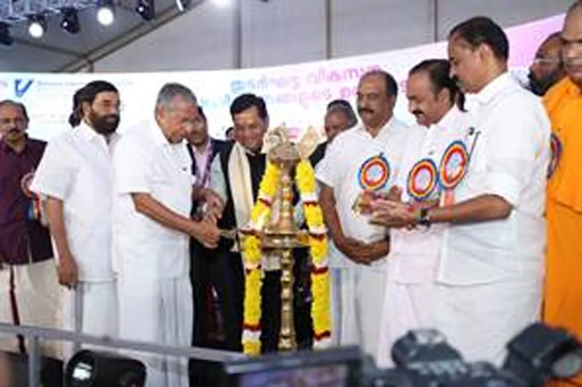 Sonowal Inaugurates Vizhinjam Port Expansion Works in Kerala