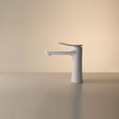 Sculptural Faucets with Slim Silhouettes
