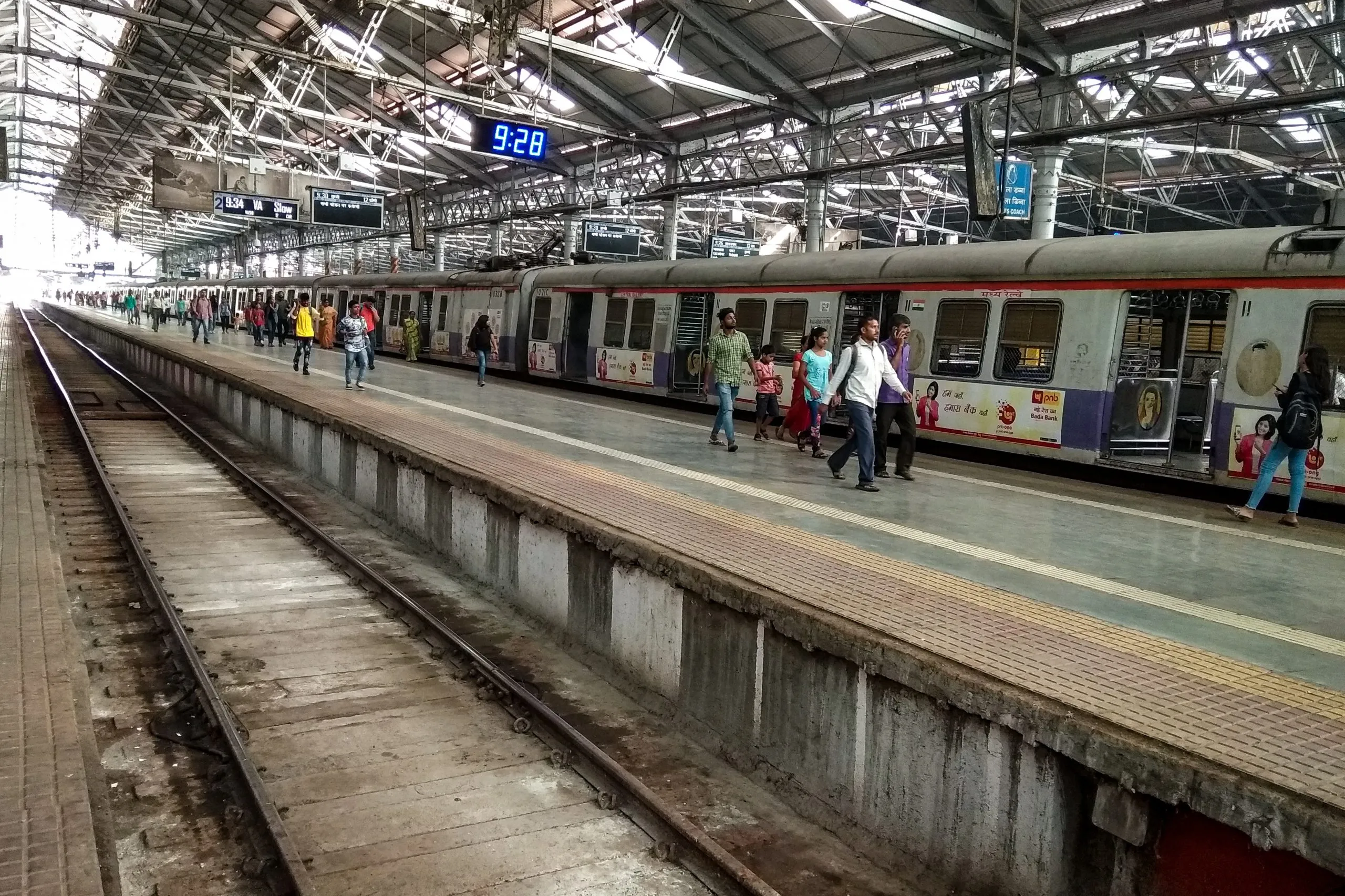 1,337 Stations Taken Up Under Amrit Bharat Scheme, 155 Completed