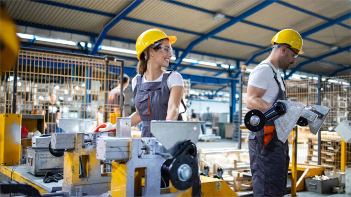 Supreme Industries Bags BPCL LPG Cylinder Supply Order