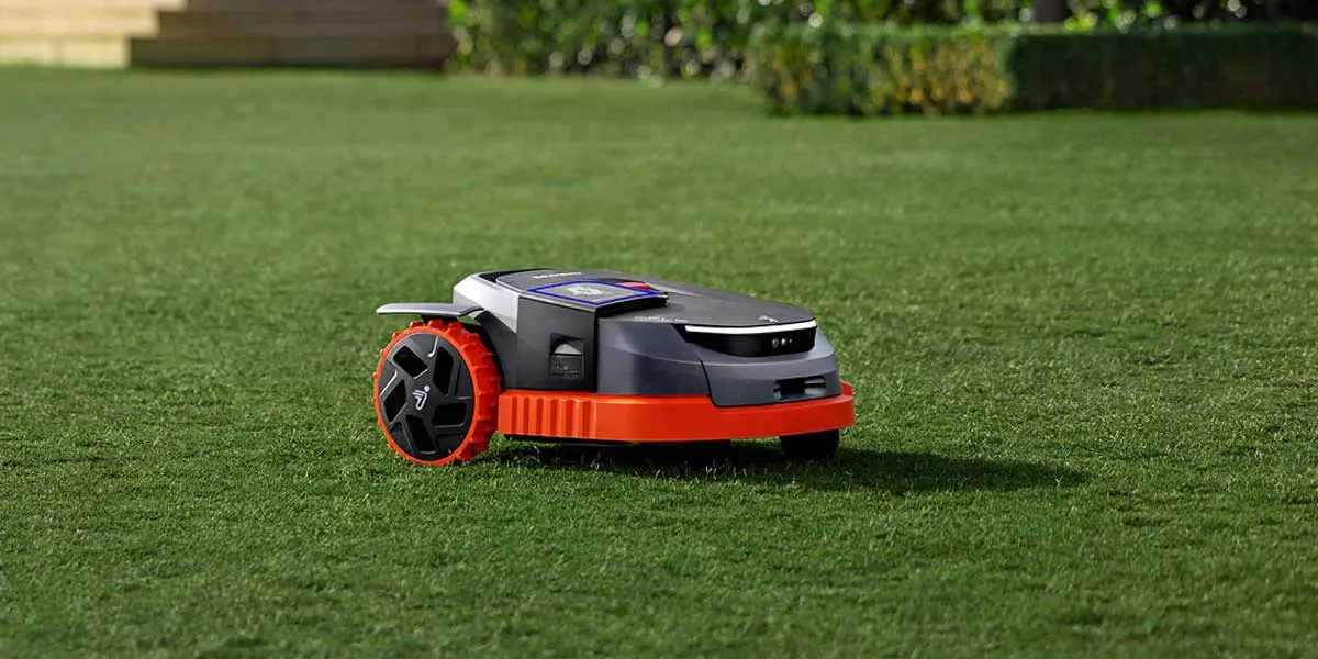 Navimow Tops Wire-Free Robotic Mower Sales Again
