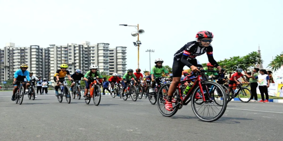 PMC Threatens 10X Fine for Unauthorized Road Work before Cycling Event