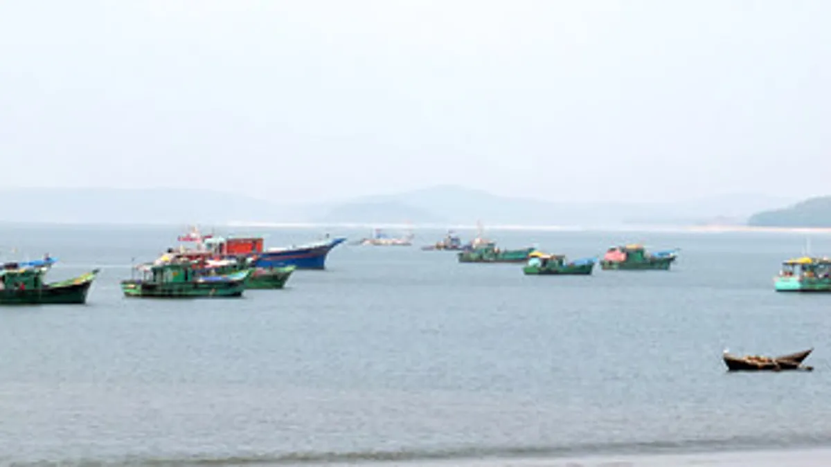 NMPA signs Rs 525 billion MoUs to boost West Coast ports