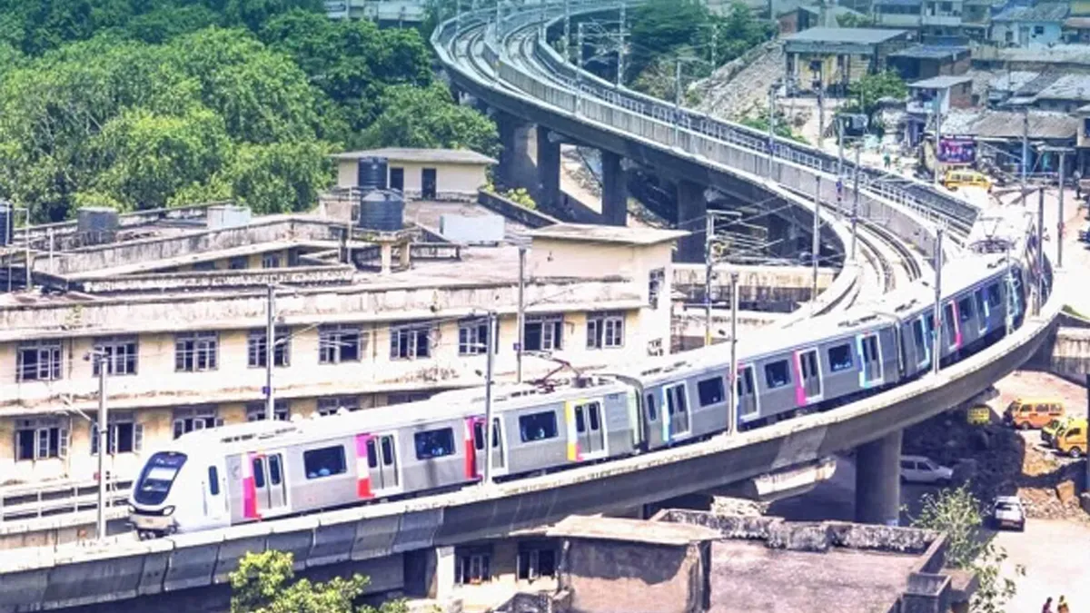 MMRC, Cityflo Launch Feeder Buses For Mumbai Metro Line 3