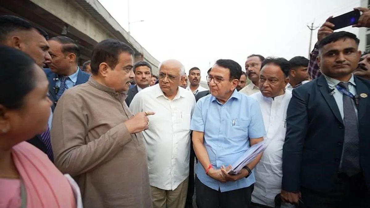Gadkari Reviews 6-Lane Shamlaji–Motachiloda Works on NH-48