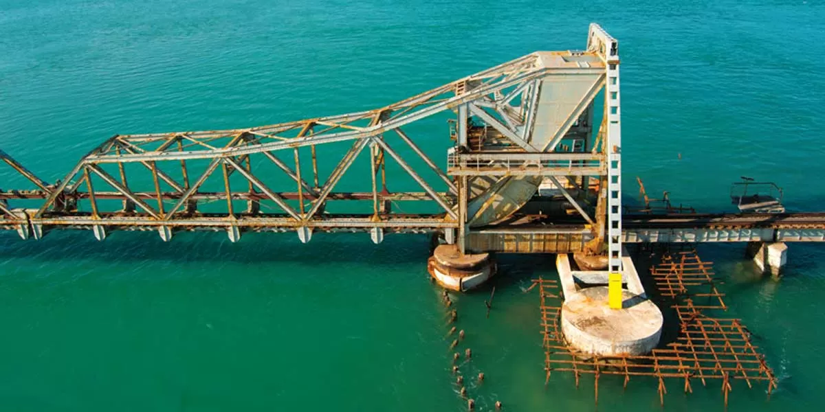 India's first vertical lift railway bridge over the sea will soon be ready  