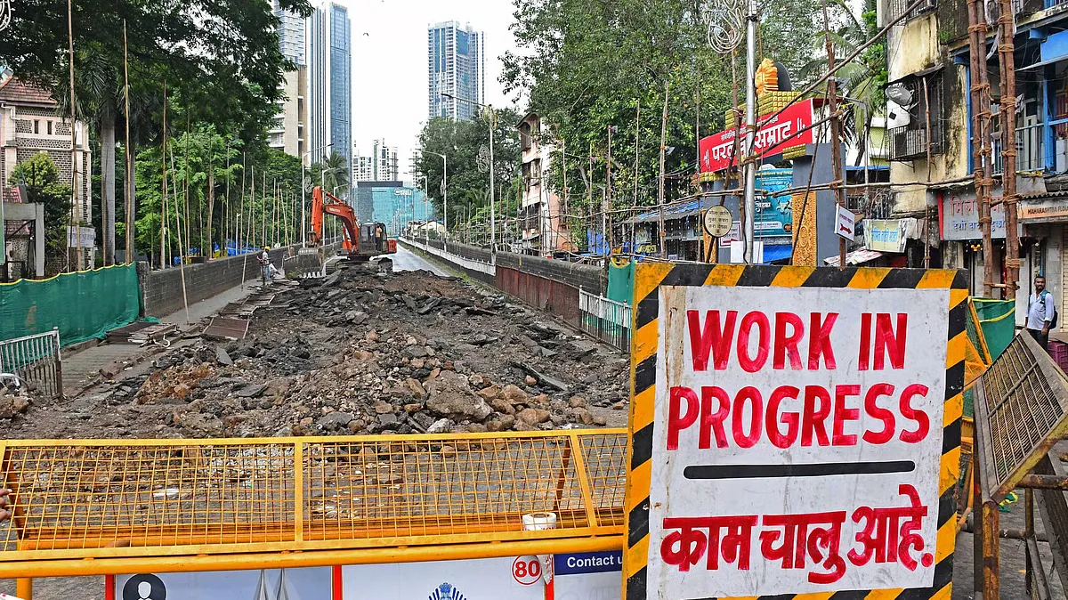 Paud Phata flyover lane shut for month-long repair in Pune