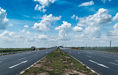 Govt opens up highway projects for mid-sized firms