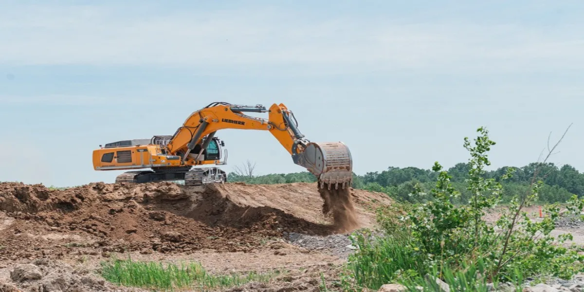 L Walter & Sons Excavating Boosts Quarry Efficiency with Liebherr R 992 Crawler Excavator