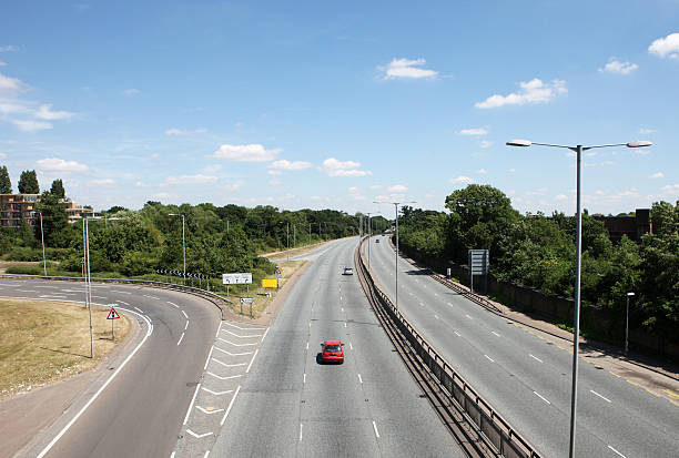 Delhi-Mumbai Expressway raises Rs 5k cr through maiden bond offering