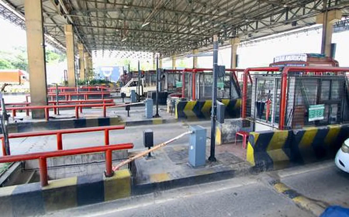 Kerala HC Extends Toll Suspension at Paliyekkara