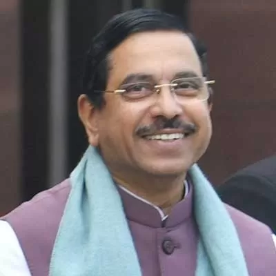 Pralhad Joshi Visits World's 1st Unified Green Energy Storage Project