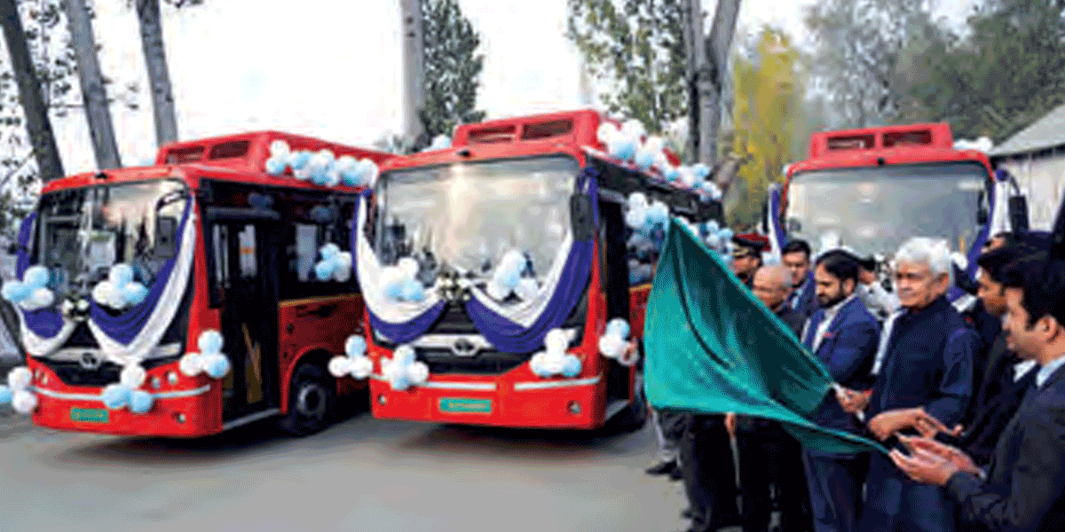 100 e-buses launched in J-K's Srinagar under the Smart City initiative
