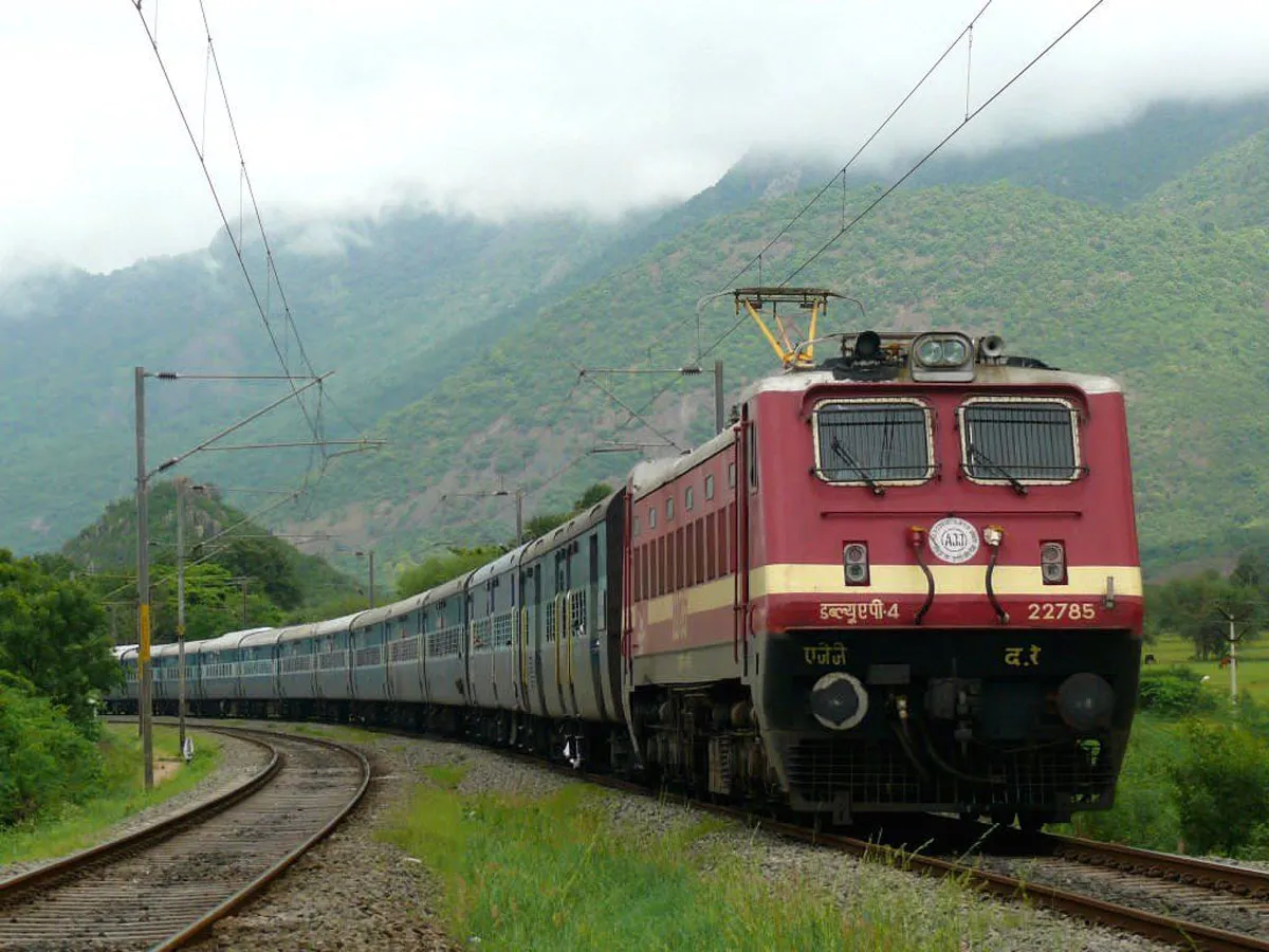 CEA Holds Meet With Railway Co-ops on Bye-law Alignment