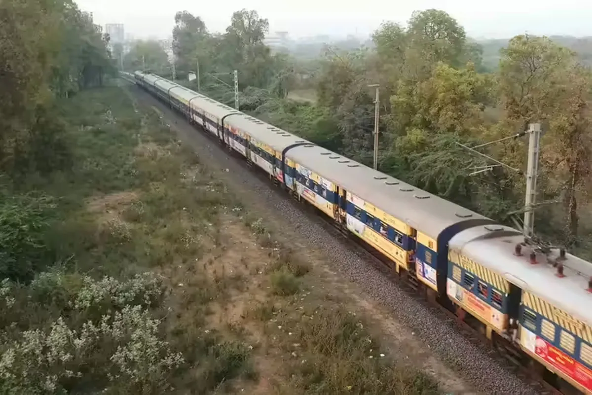 Indian Railways runs 12,000 special trains for festive rush