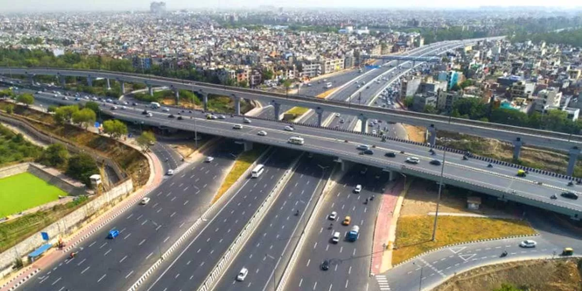 Ahmedabad-Vadodara Expressway boosts local and trade transit: Gadkari