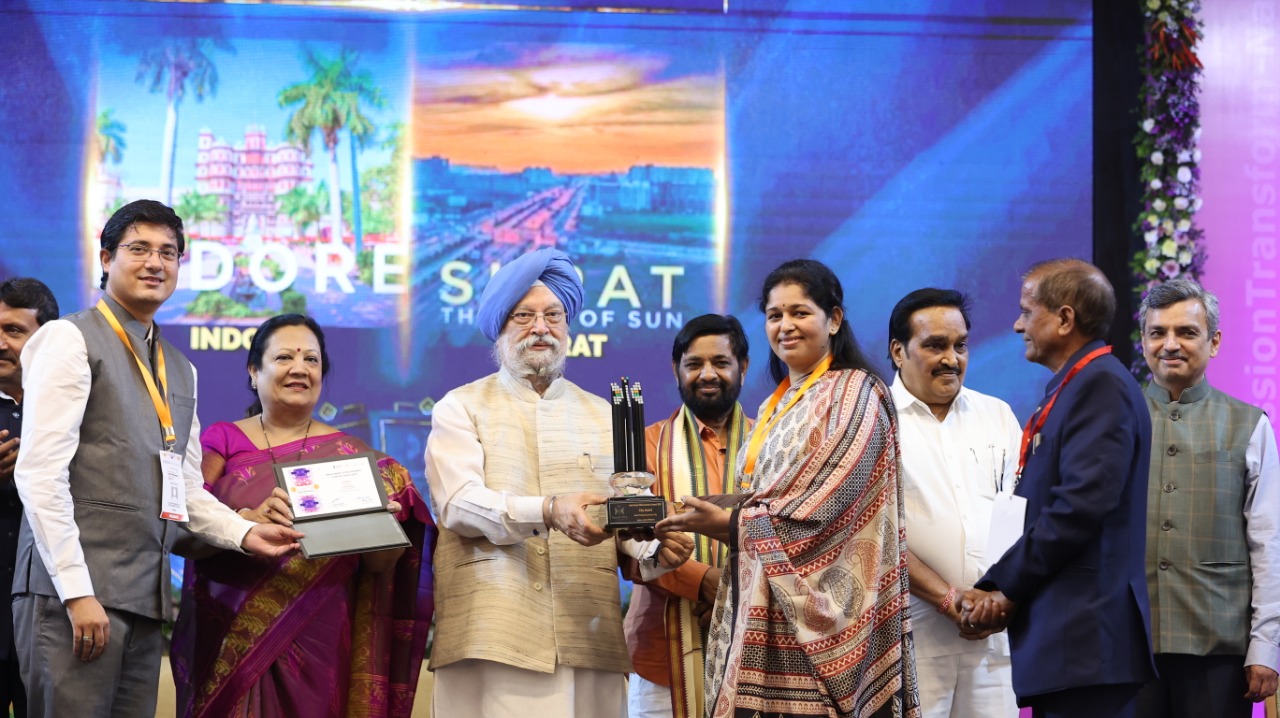Indore bags six awards at Smart City Conference
