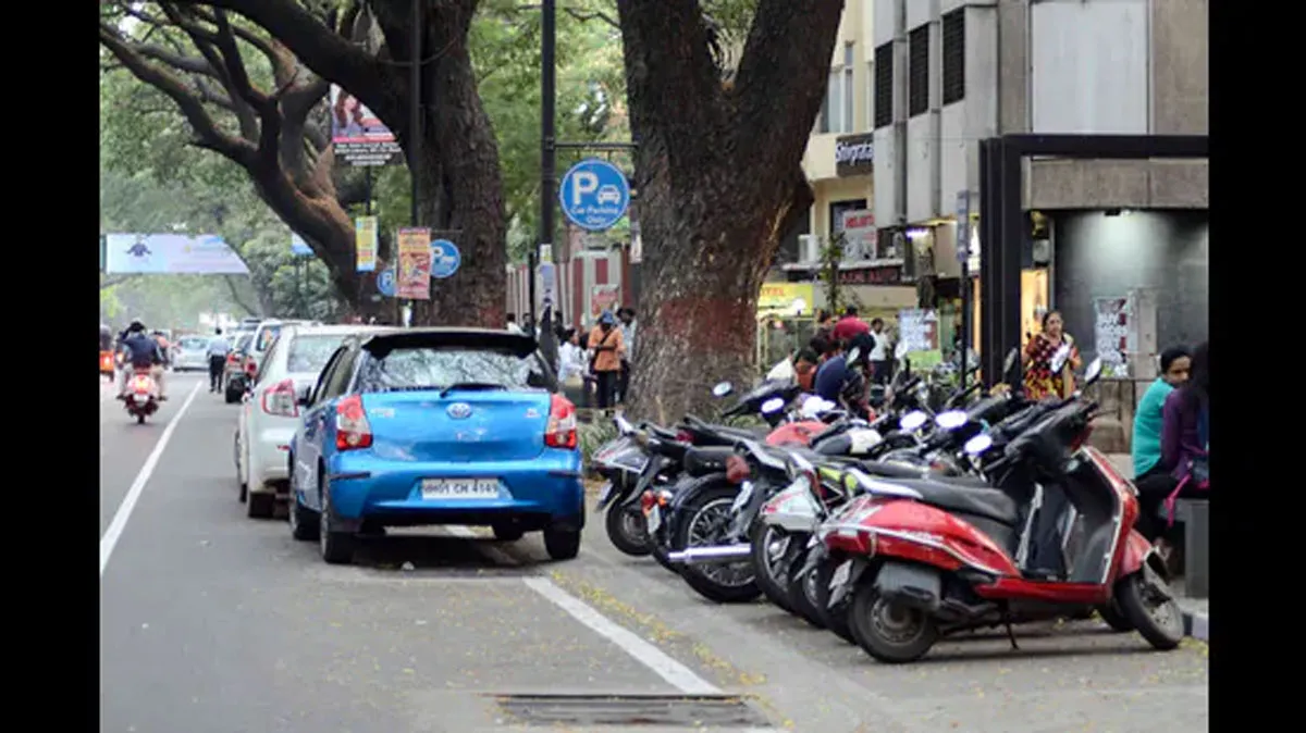 PMC Issues Tenders For Pay-And-Park On Six Key Pune Roads