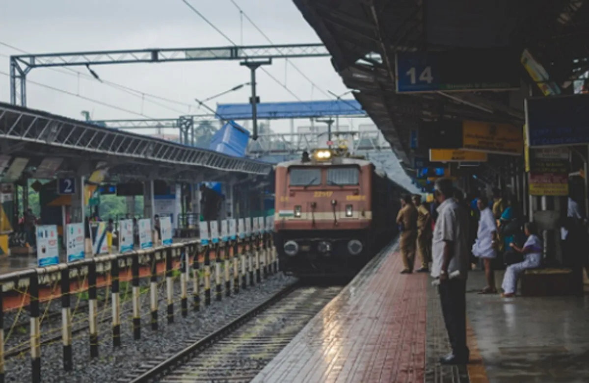 Railways Leads Clean India Drive with 29,921 Campaigns Under Mission