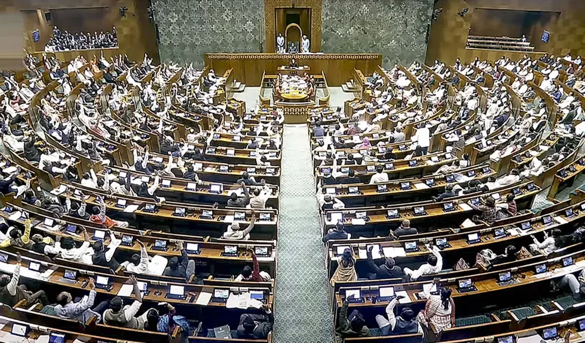 Parliament Passes Two Key Bills to Modernise Shipping