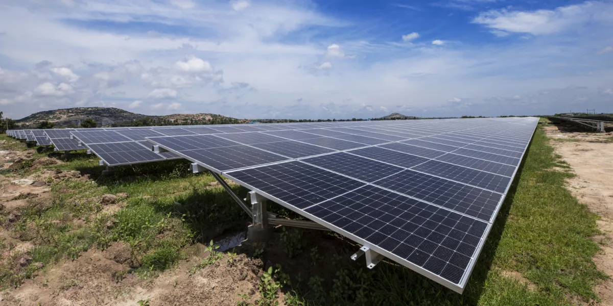 Sembcorp to Acquire ReNew Sun Bright in Rs 17,000 Million Deal