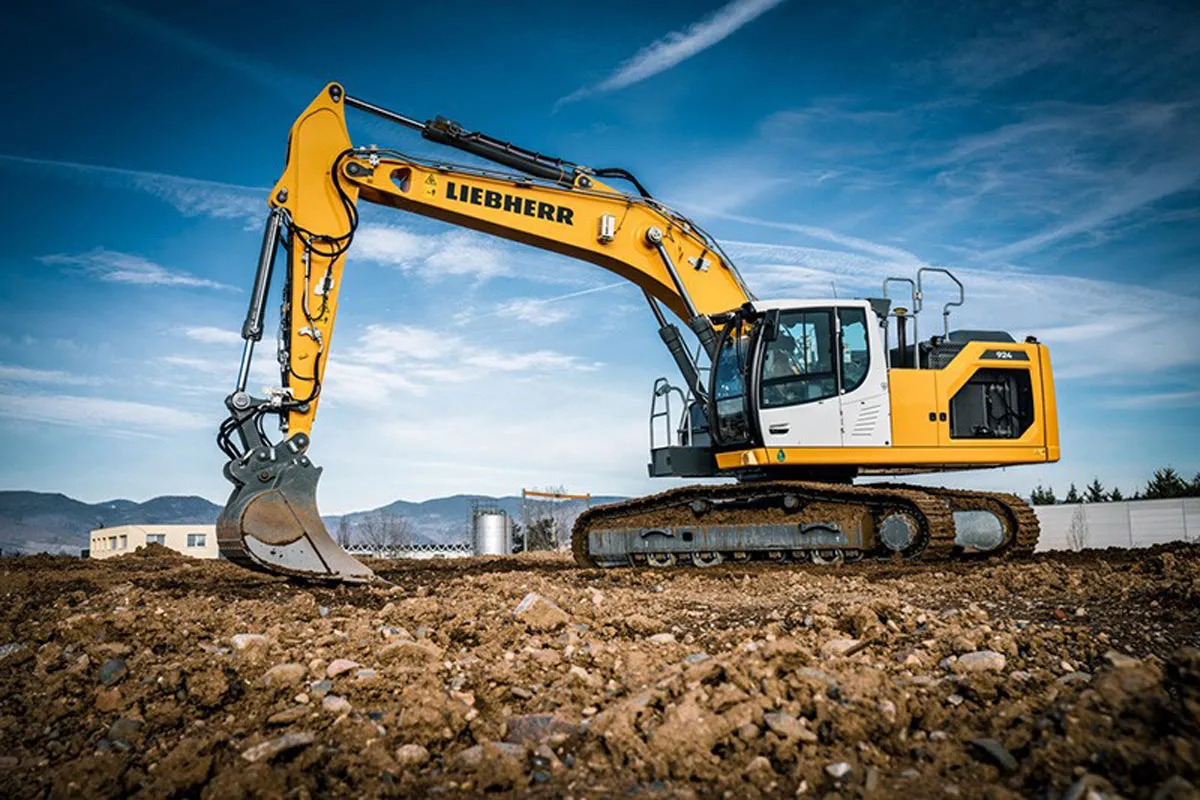 Liebherr Enhances Generation 8 Crawler Excavators With New Systems