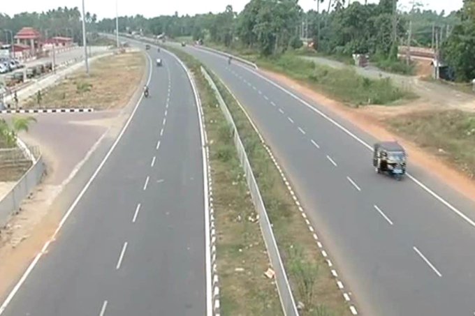 Travelling from Mumbai-Delhi in 12 hours by road soon: Gadkari