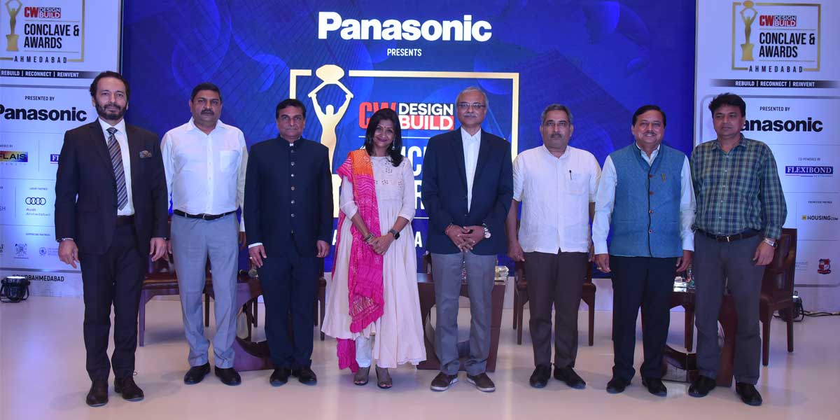 Honouring Stalwarts of the West
