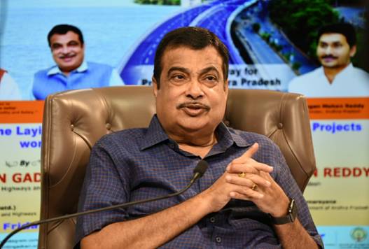 Nitin Gadkari inaugurates, lays foundation stones for 16 NH projects in Andhra Pradesh