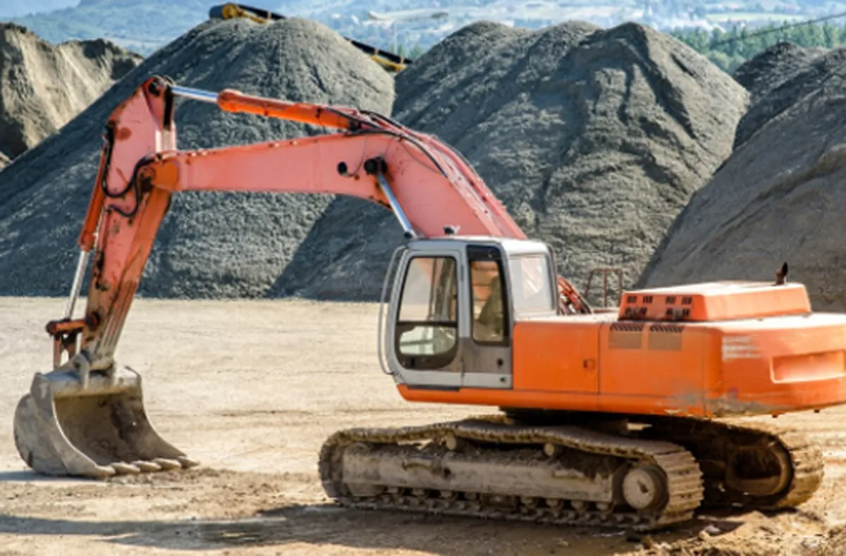 HD Hyundai Launches Smart X Plus Excavators and BS-V Wheel Loaders in India.