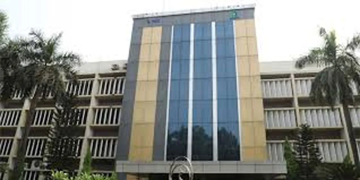 Texmaco Wins Rs 63.9m Order To Upgrade OHE At Kalyan Station